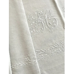 linge-ancien-drap-en-lin-brode-main-mb-monogramme-broderie-fine-fleurs-oeillets-marguerittes-antiquite-brocante