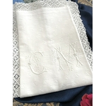 ancienne-taie-d-oreiller-coton-blanc-dentelle-antiquite-brocante-monogramme-cm-brode-main