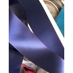 ruban-ancien-satin-double-violet-cardinal-cassis-liturgie-mercerie-poupee-ancienne-costume-epoque-antiquite-brocante