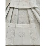 linge-de-lit-ancien-draps-parure-taies-oreiller-traversin-broderie-blanche-fait-main-brocante-fleurs-plumetis-antiquite