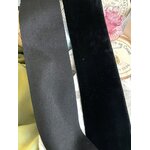 large-velours-de-soie-ancien-couleur-noir-jaie-corbeau-mercerie-ancienne-1900-1930-antiquite-brocante-grands-magasins