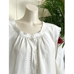 chemise-de-jour-ancienne-mode-dame-lin-brode-monogramme-feston-bouton-nacre-linge-ancien-antiquite-brocante