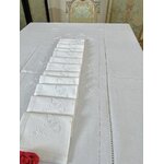 linge-ancien-table-service-lin-granite-nappe-serviettes-brodees-main-monogramme-initiales-chiffer-broderie-blanche-plujmetis-jours-venise-fils-tires-antiquite-brocante-vintage