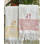 serviettes de toilette eponges anciennes linge ancien de bain coton monogramme initiales franges gaufre blanc saumon jaune antiquite brocante