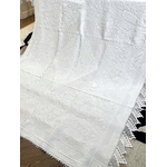 couverture-piquee-marseillais-coton-gaufre-linge-ancien-dessus-de-lit-provencal-dentelle-mariage-antiquite-brocante