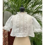 brassiere-ancienne-bebe-enfant-layette-linge-ancien-batiste-linon-broderie-blanche-fait-main-antiquite-brocante-vetement-poupee
