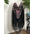 châle-de-piano-en-soie-brode-main-retour-des-indes-noir-rouge-rose-franges-linge-ancien-vetement-mode-antiquite-brocante