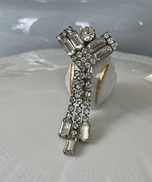 Broche Fantaisie Vintage Strass – Accessoire élégant Et Brillant – Occasion