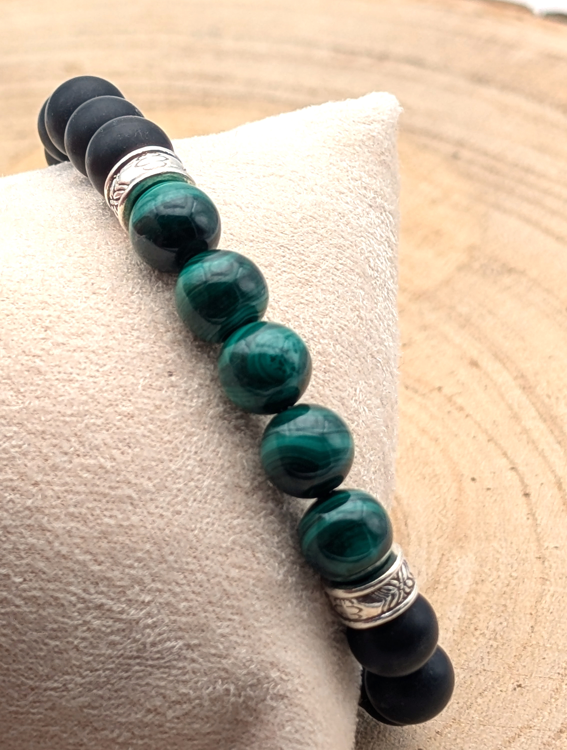 bracelet-mineraux-malachite-onyx-givre
