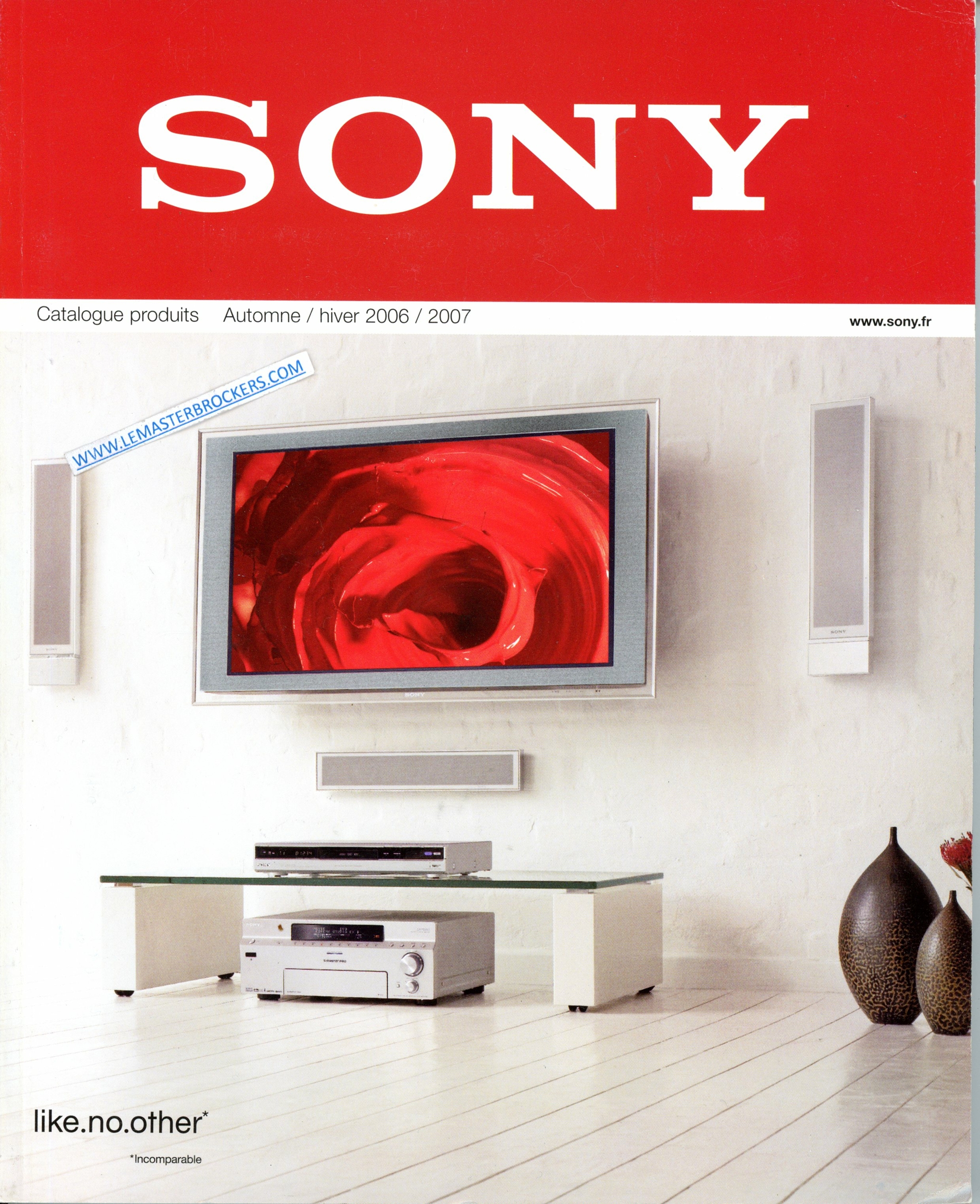 Sony lance son lecteur de disques Blu-ray portable, le BDP-SX1L - Le Monde  Numérique