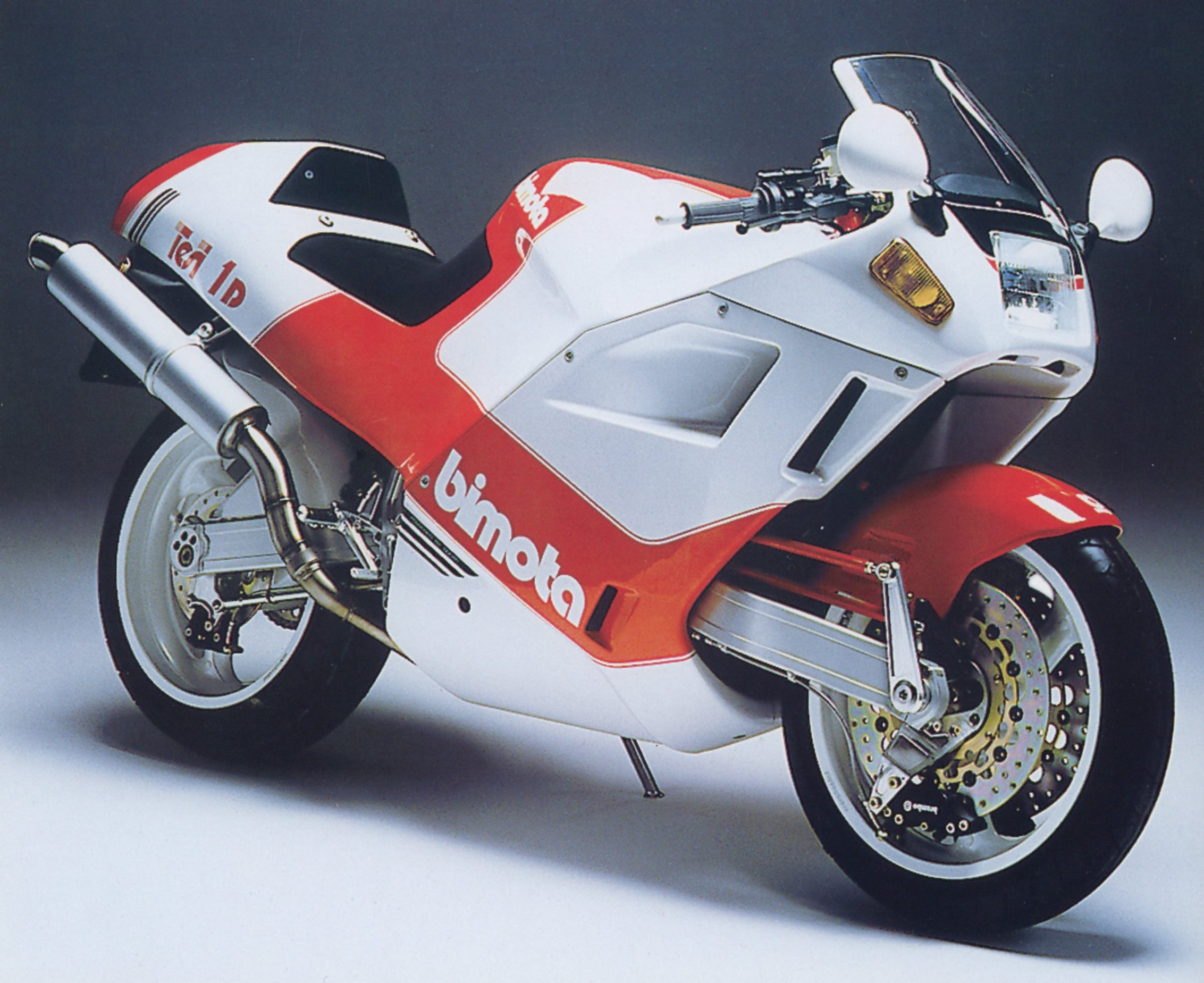 BBIMOTA-TESI-FICHE-MOTO-CARACTÉRISTIQUES-LEMASTERBROCKERS-CARD-MOTORCYCLE