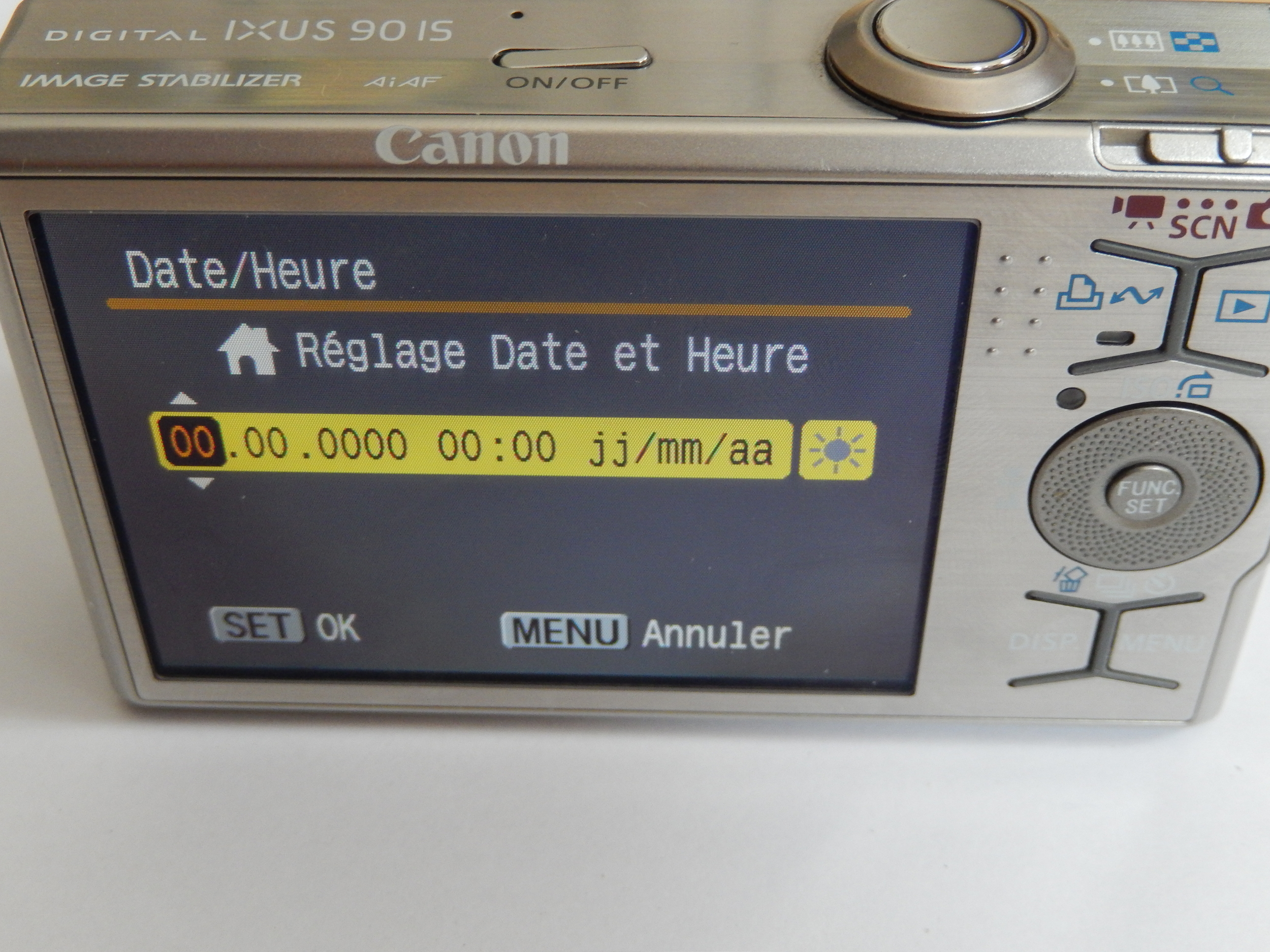 CANON DIGITAL IXUS 90 IS