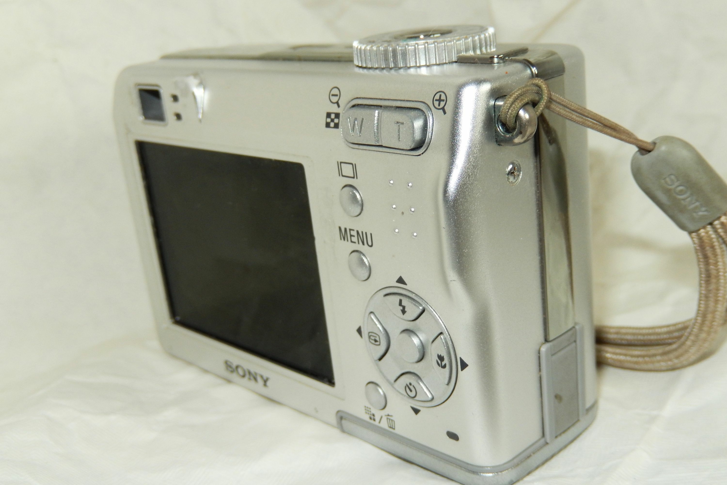 SONY CYBER-SHOT DSC-W7 appareil photo numérique vintage