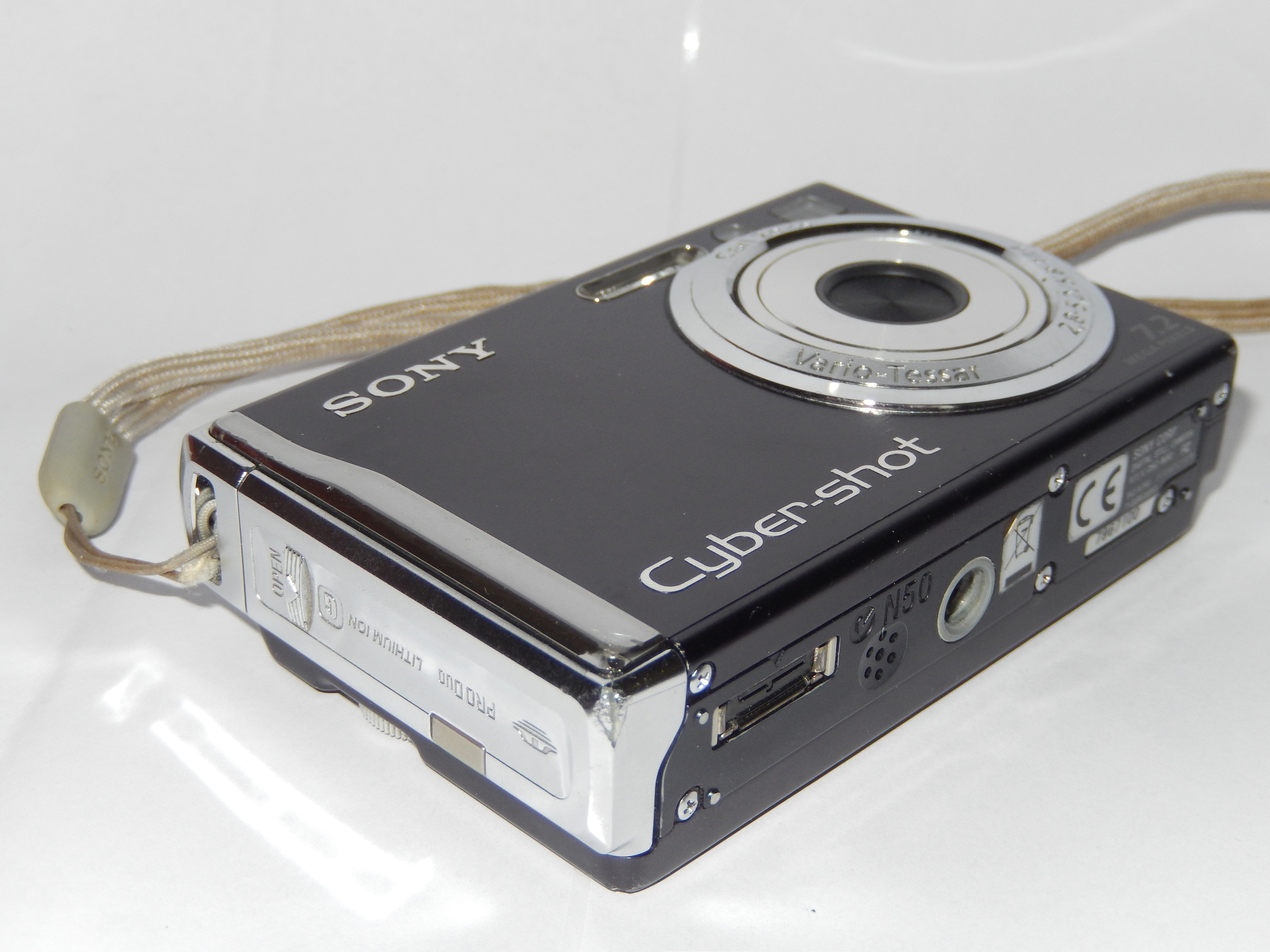 SONY CYBERSHOT DSC-W80 APPAREIL PHOTO VINTAGE