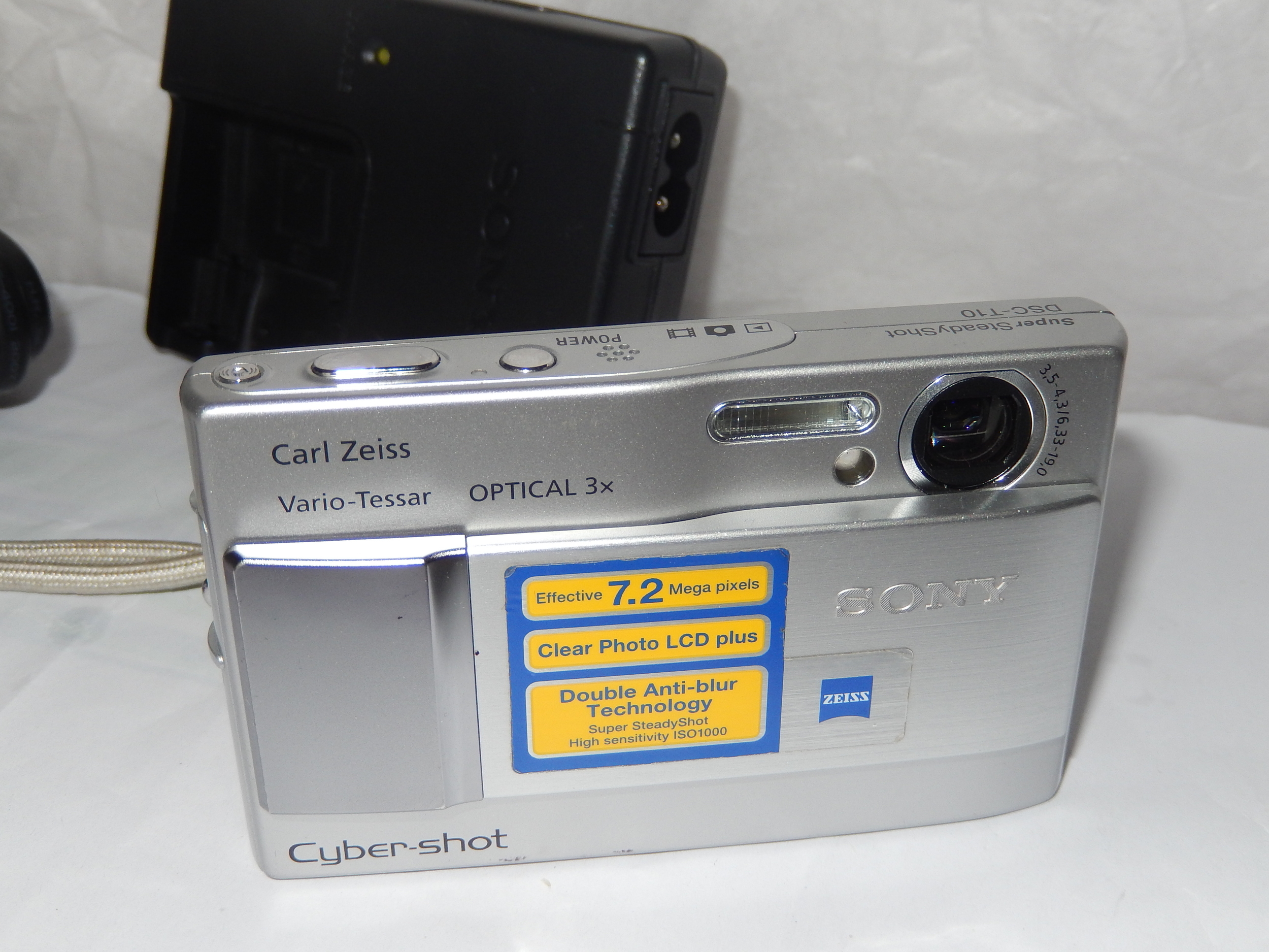 Sony CyberShot DSC-T10 appareil photo vintage
