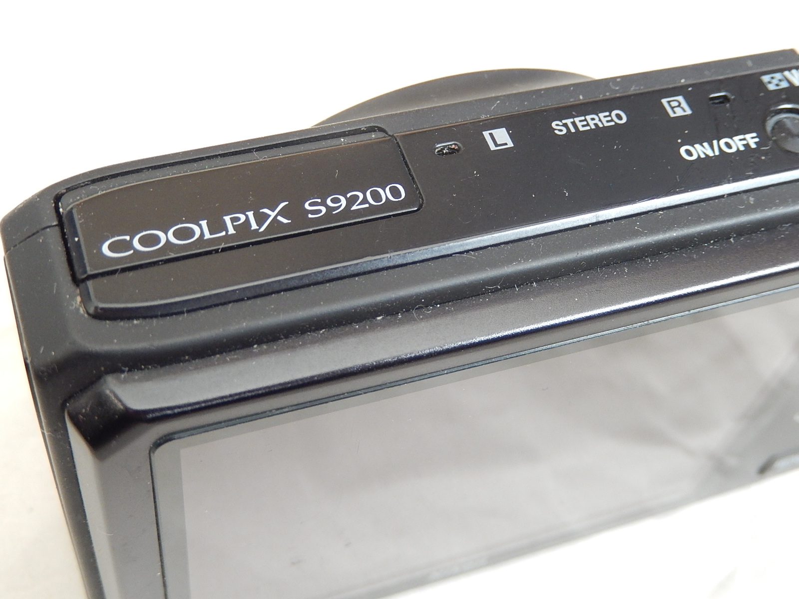 NIKON COOLPIX S9200 appareil photo hors serivce