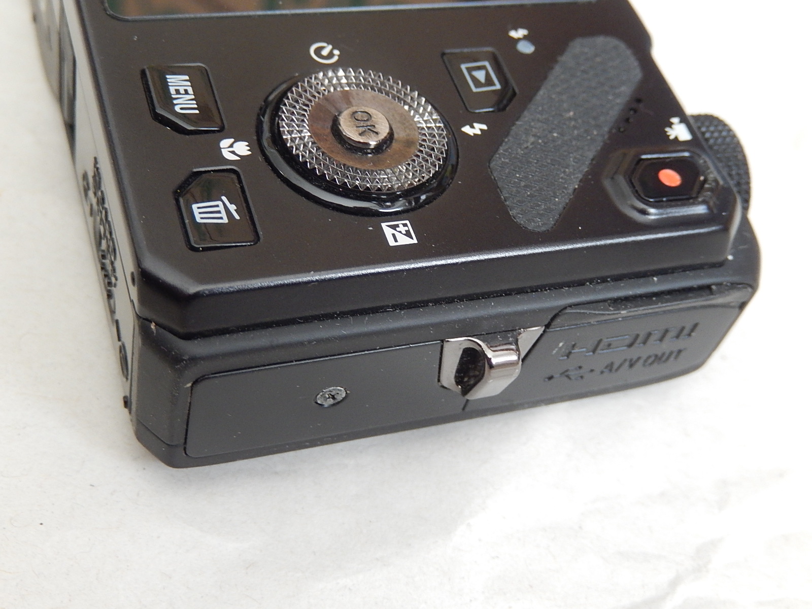 NIKON COOLPIX S9200 appareil photo hors serivce