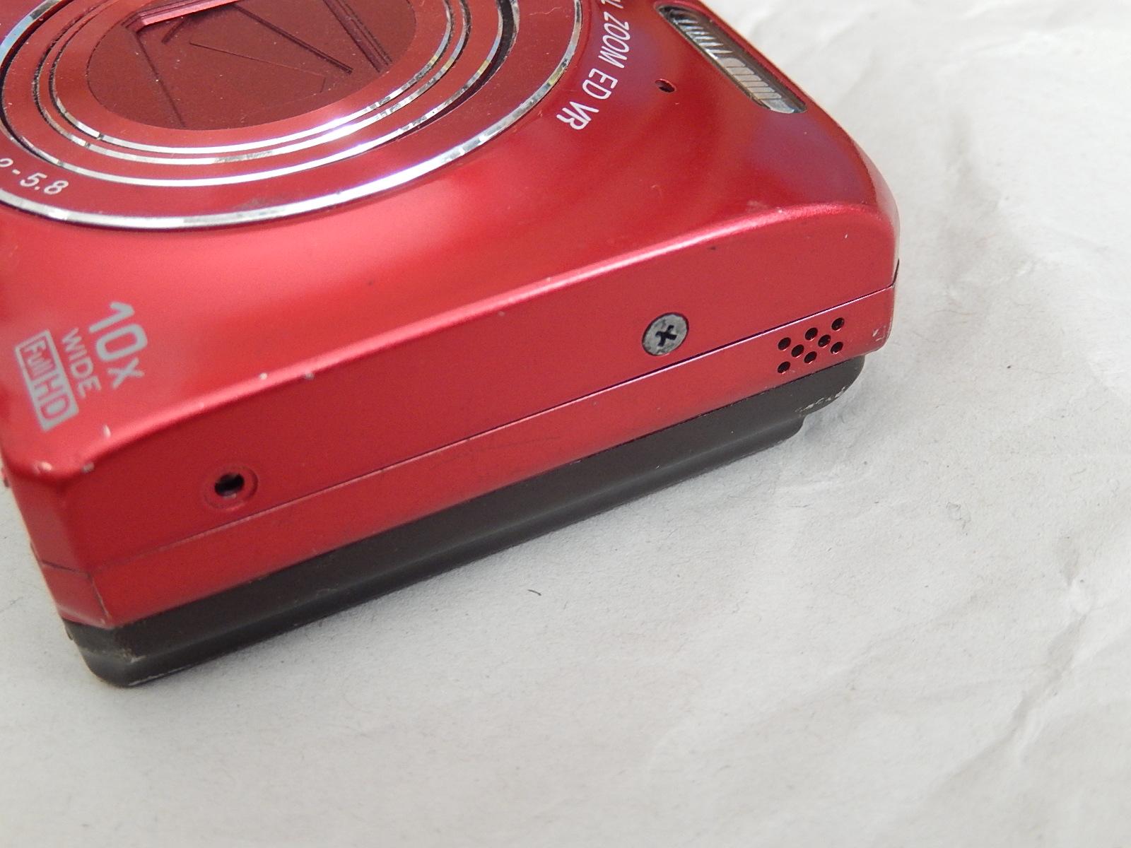 NIKON COOLPIX S6300 ROUGE HORS-SERVICE