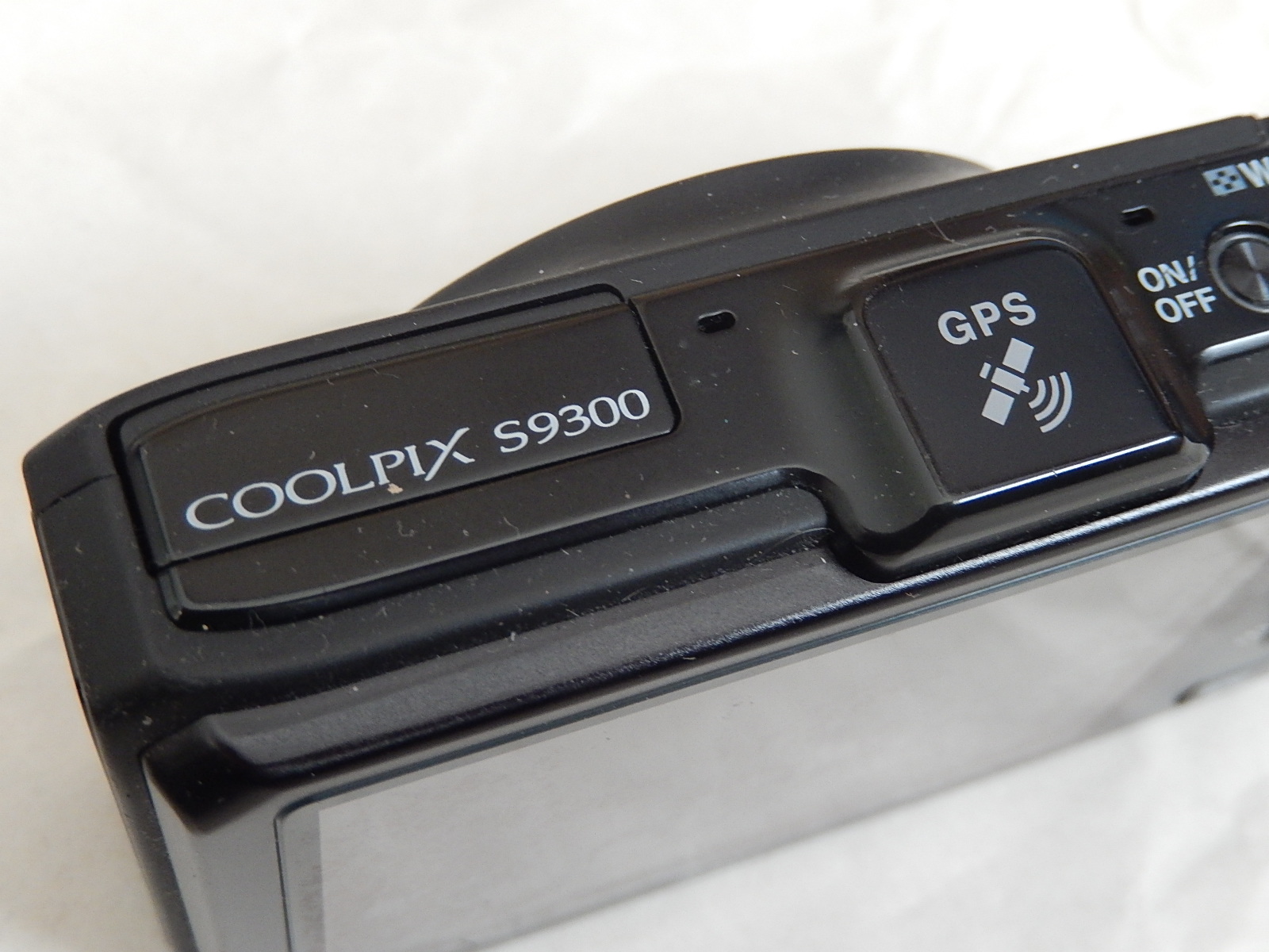 NIKON COOLPIX S9300 GPS NOIR HORS-SERVICE