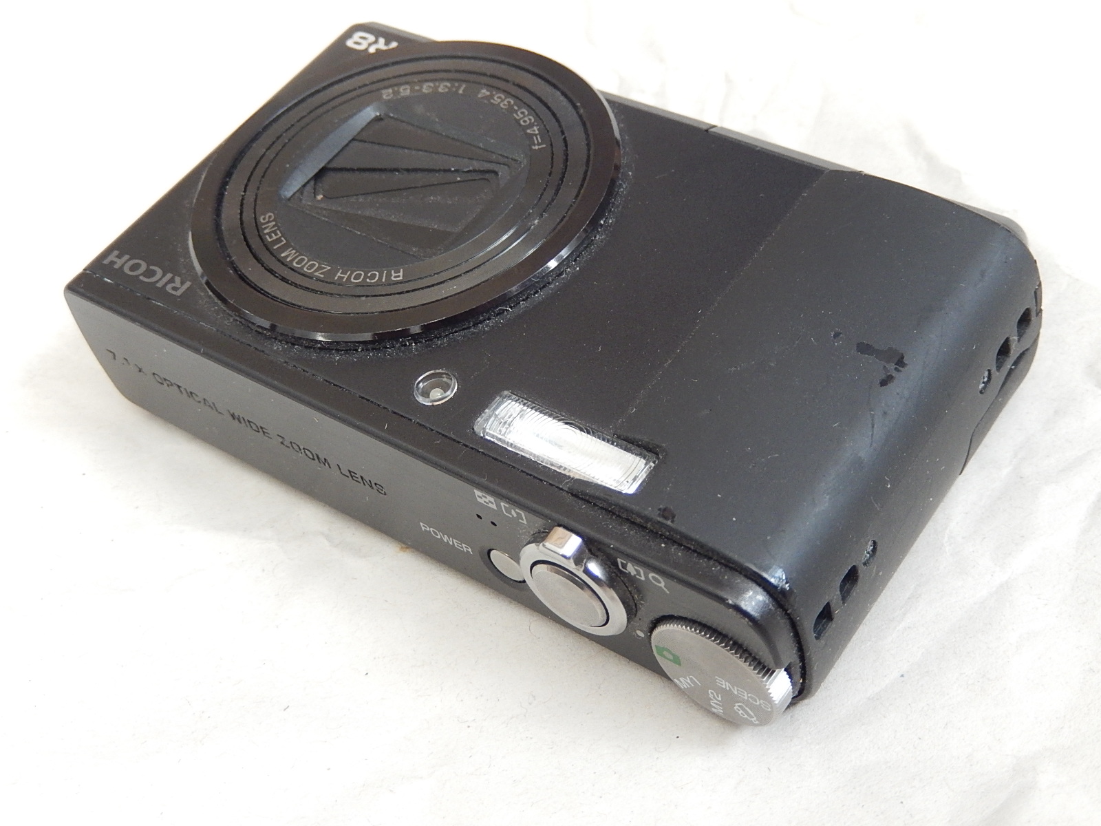RICOH R8 HORS-SERVICE