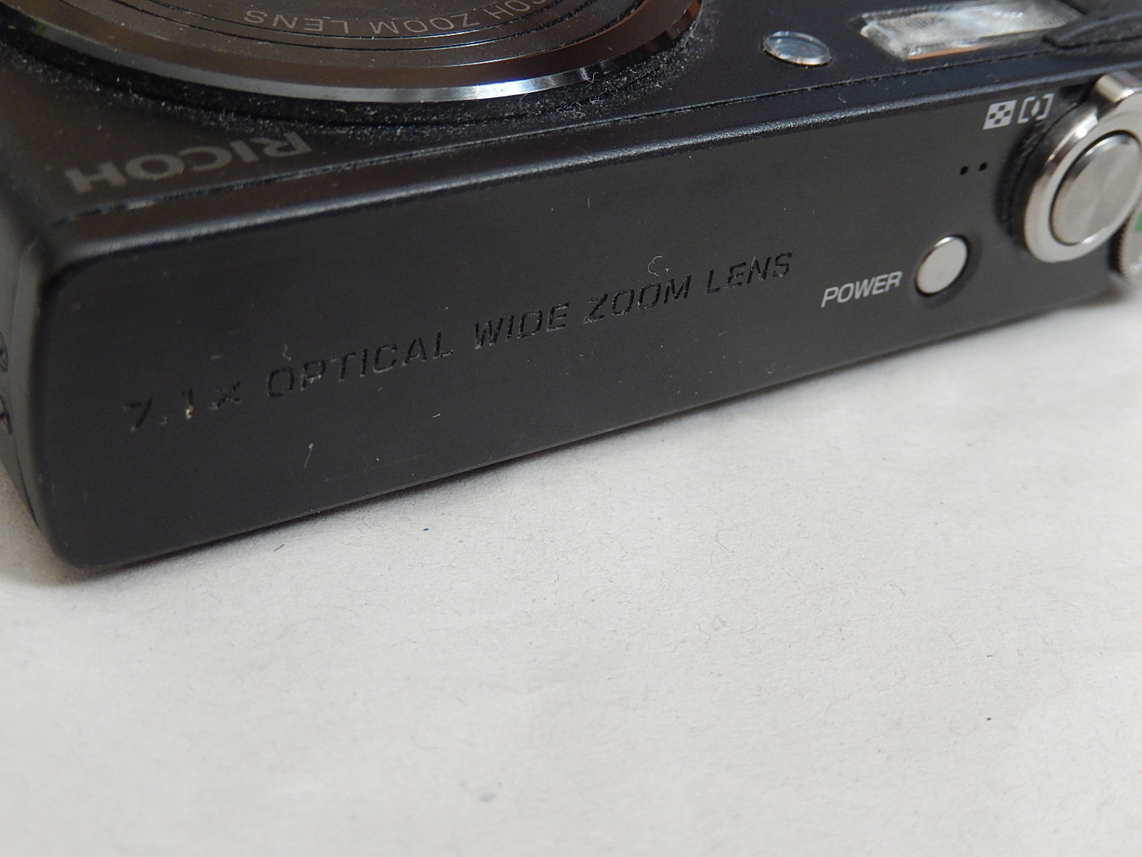 RICOH R8 HORS-SERVICE