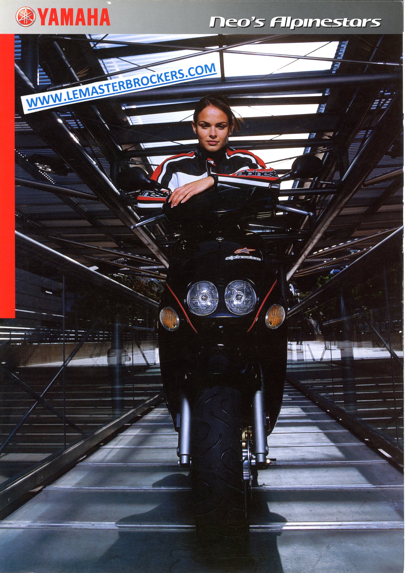LOT BROCHURES YAMAHA NEOS ALPINESTARS DE 2002