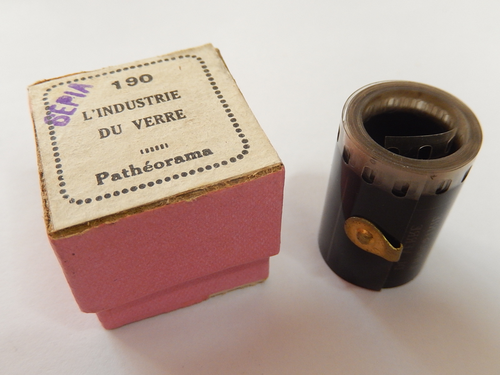 FILM PATHÉORAMA - INDUSTRIE DU VERRE N° 190