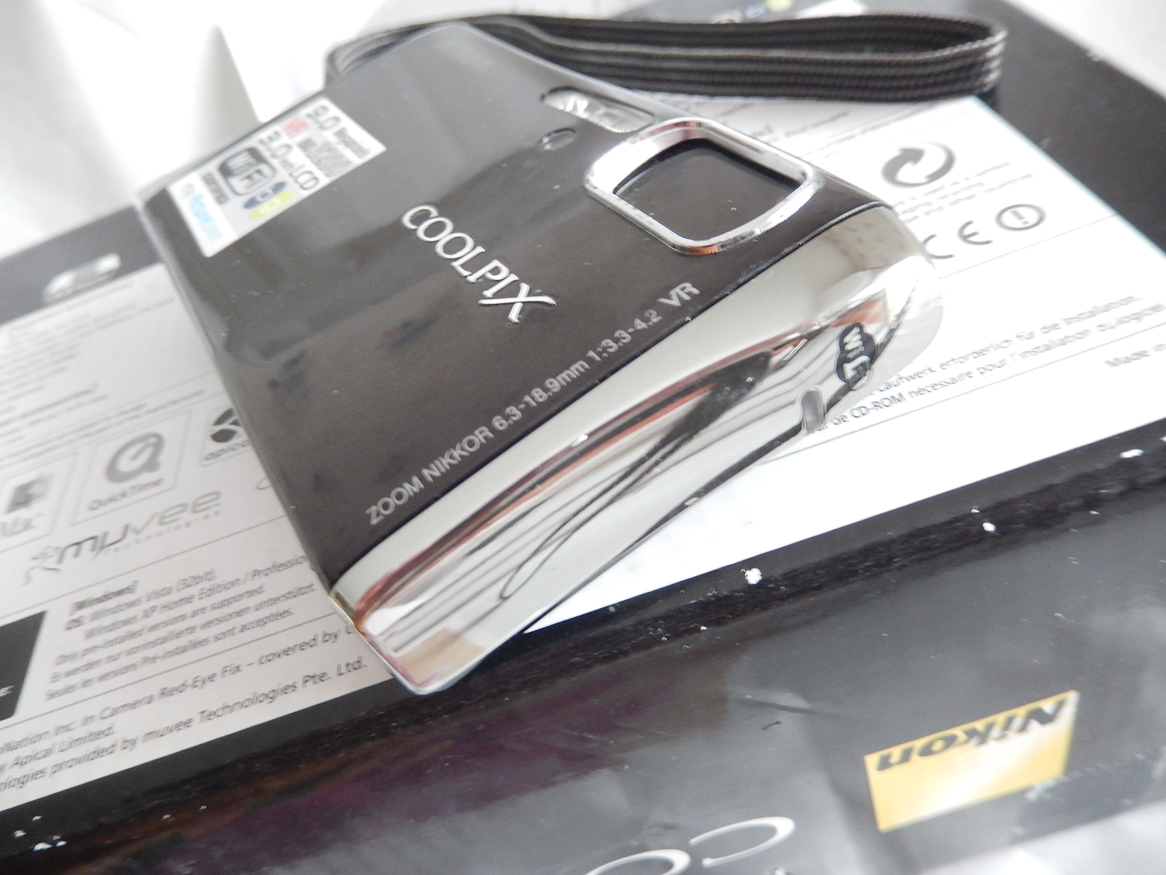 NIKON COOLPIX S52c appareil photo numerique vintage