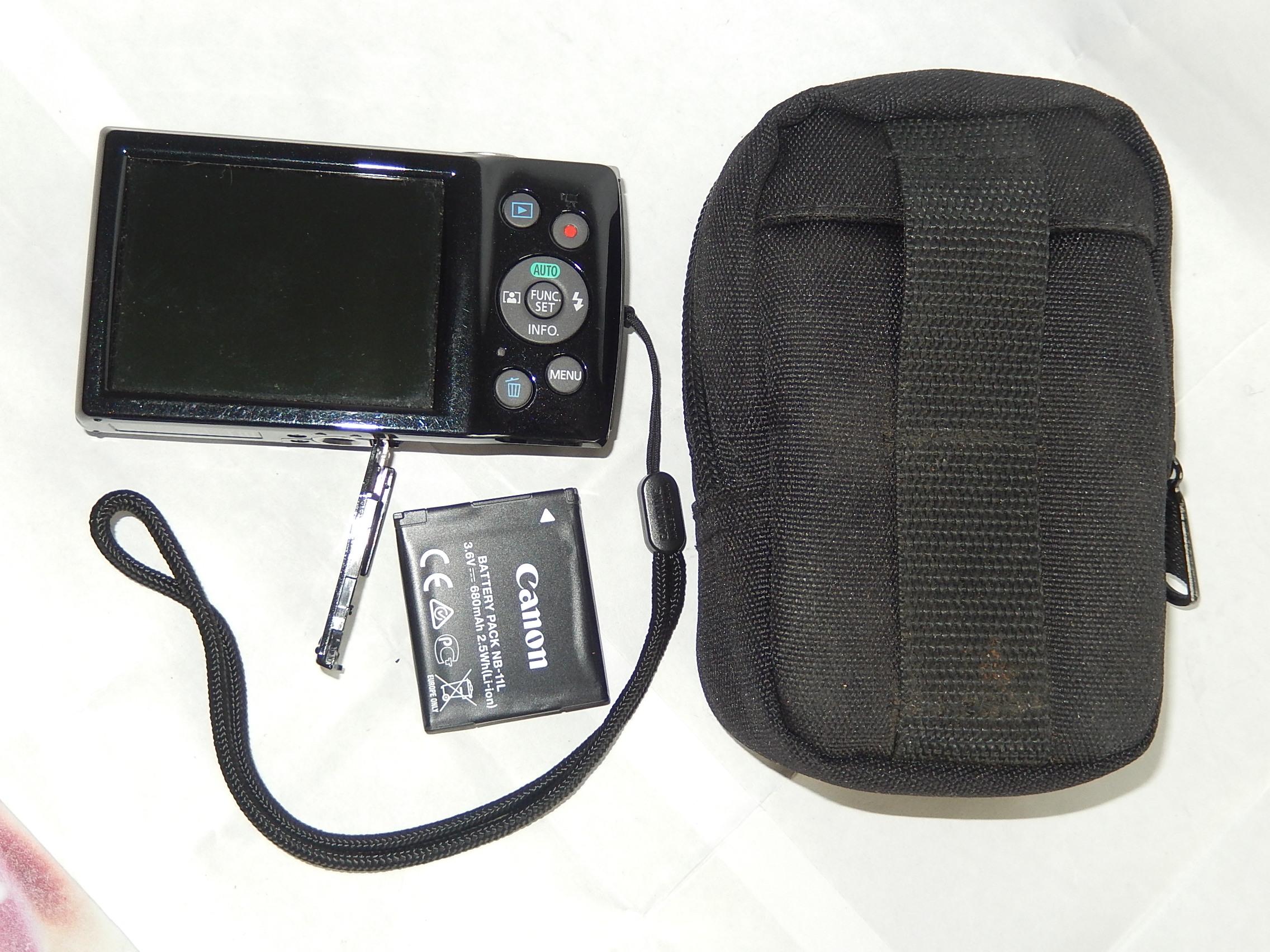 CANON IXUS 177 20MP 8X ZOOM AVEC BOITE