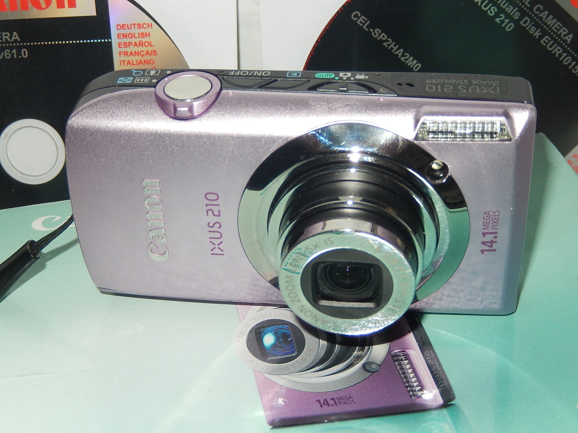 CANON IXUS 210