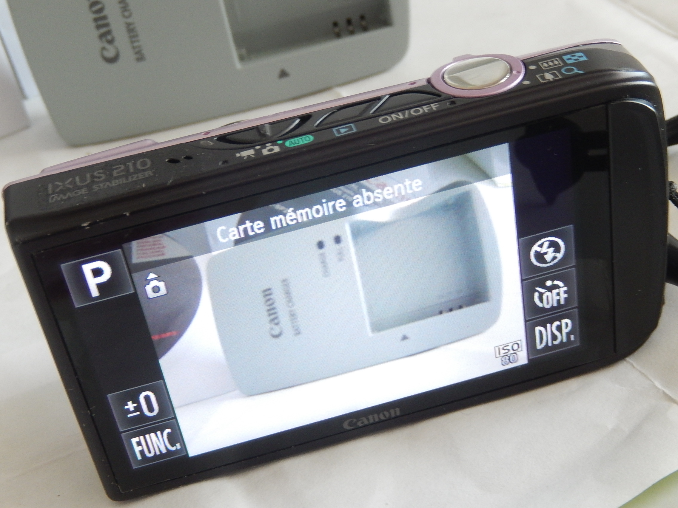 CANON IXUS 210
