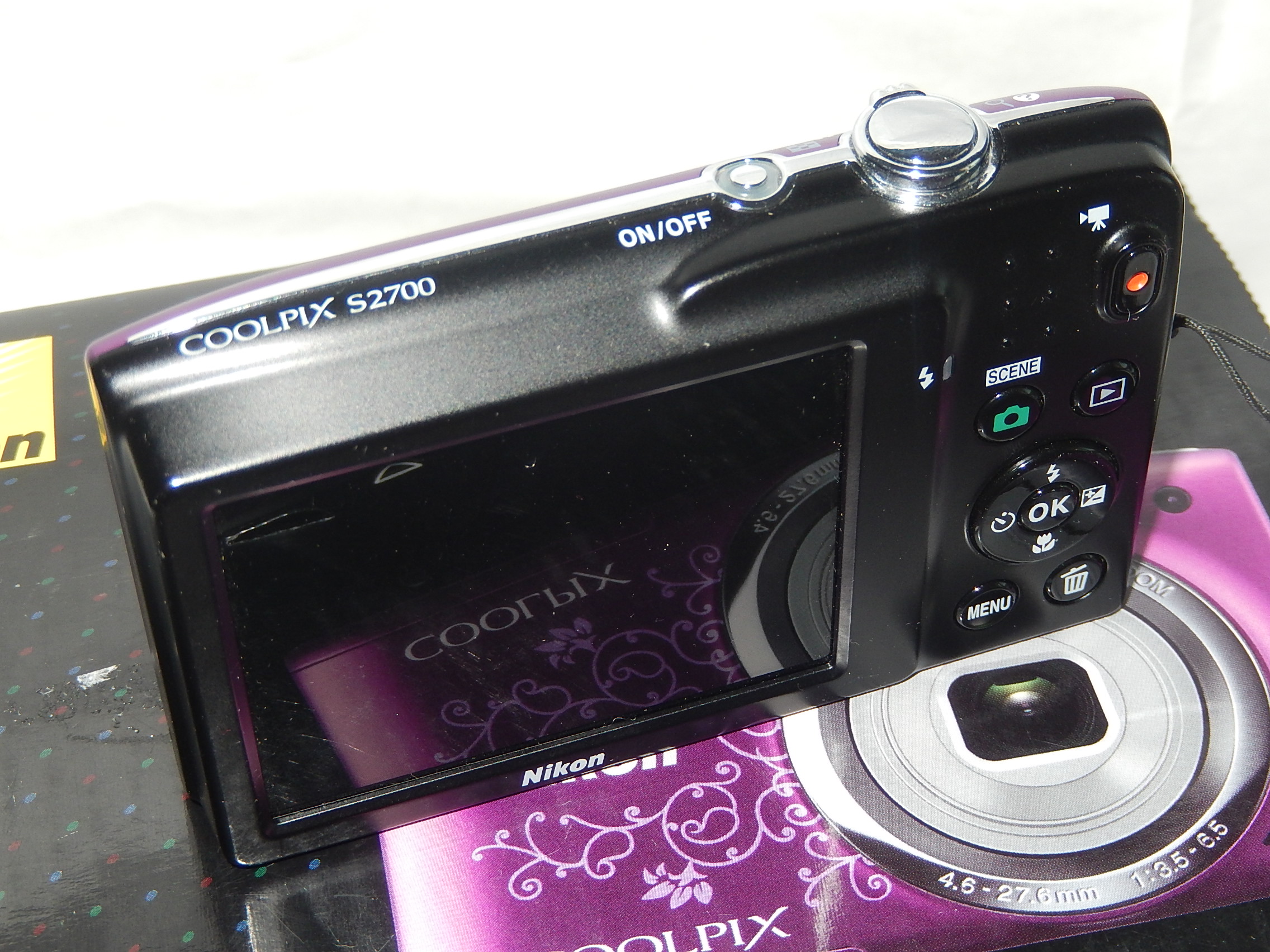 Appareil Photo Nikon Coolpix S2700 16 MP Compact Violet - Occasion