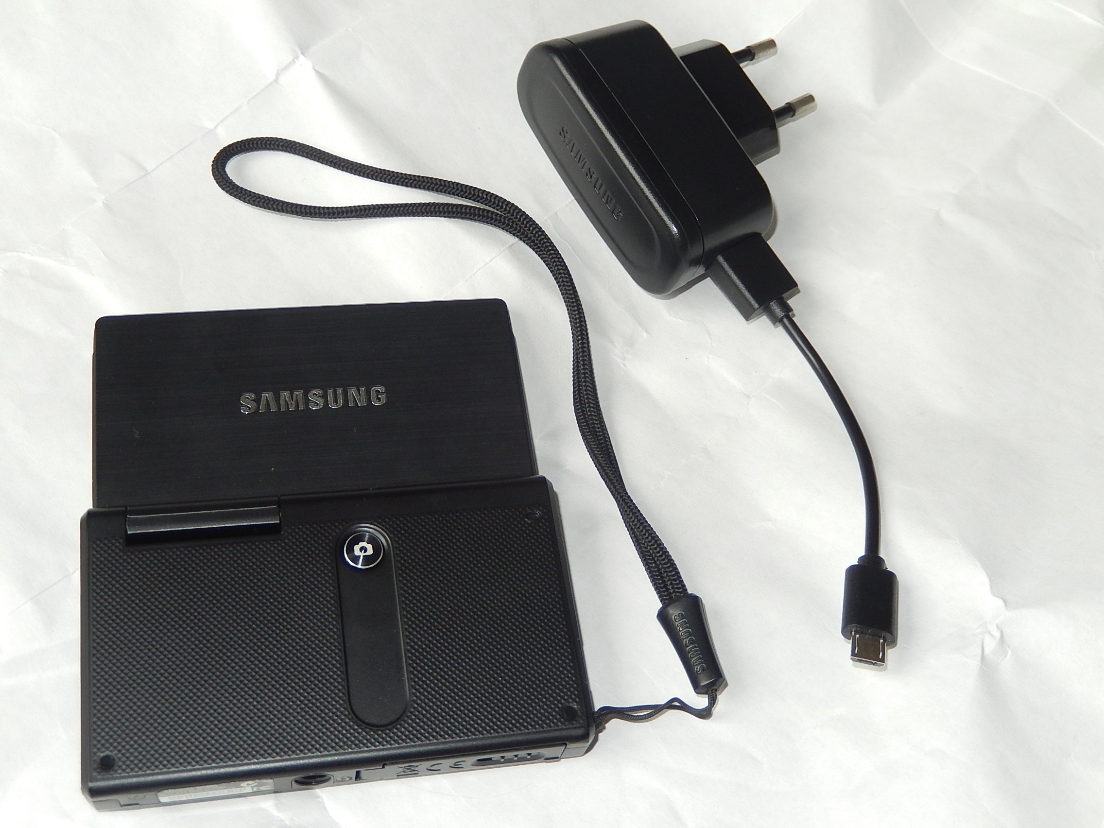 SAMSUNG MV800