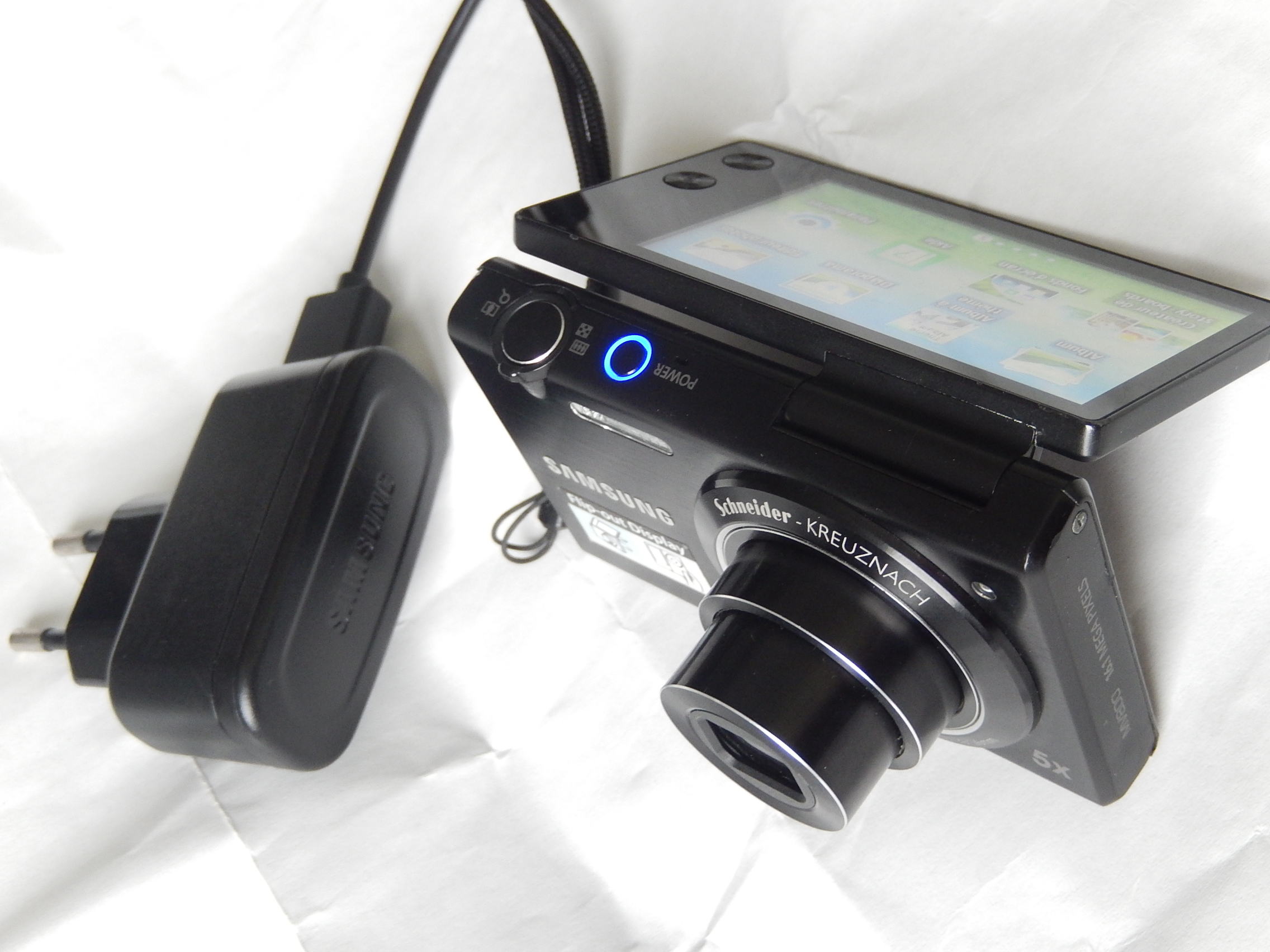 SAMSUNG MV800