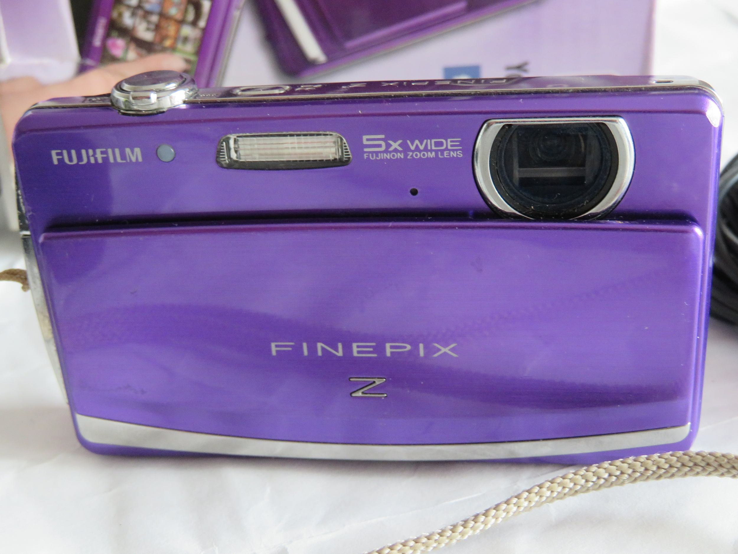 FUJIFILM FINEPIX Z 90 Z90 VIOLET 14MP ZOOM 5X HD MOVIE DIGITAL CAMERA Y2K