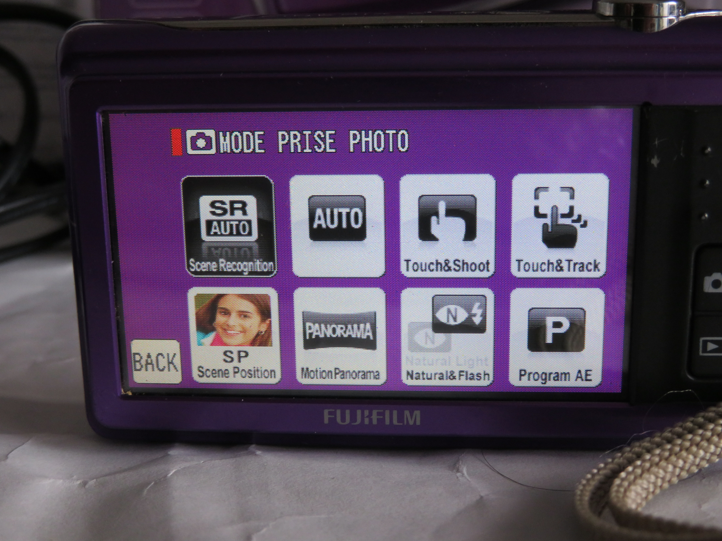 FUJIFILM FINEPIX Z 90 Z90 VIOLET 14MP ZOOM 5X HD MOVIE DIGITAL CAMERA Y2K