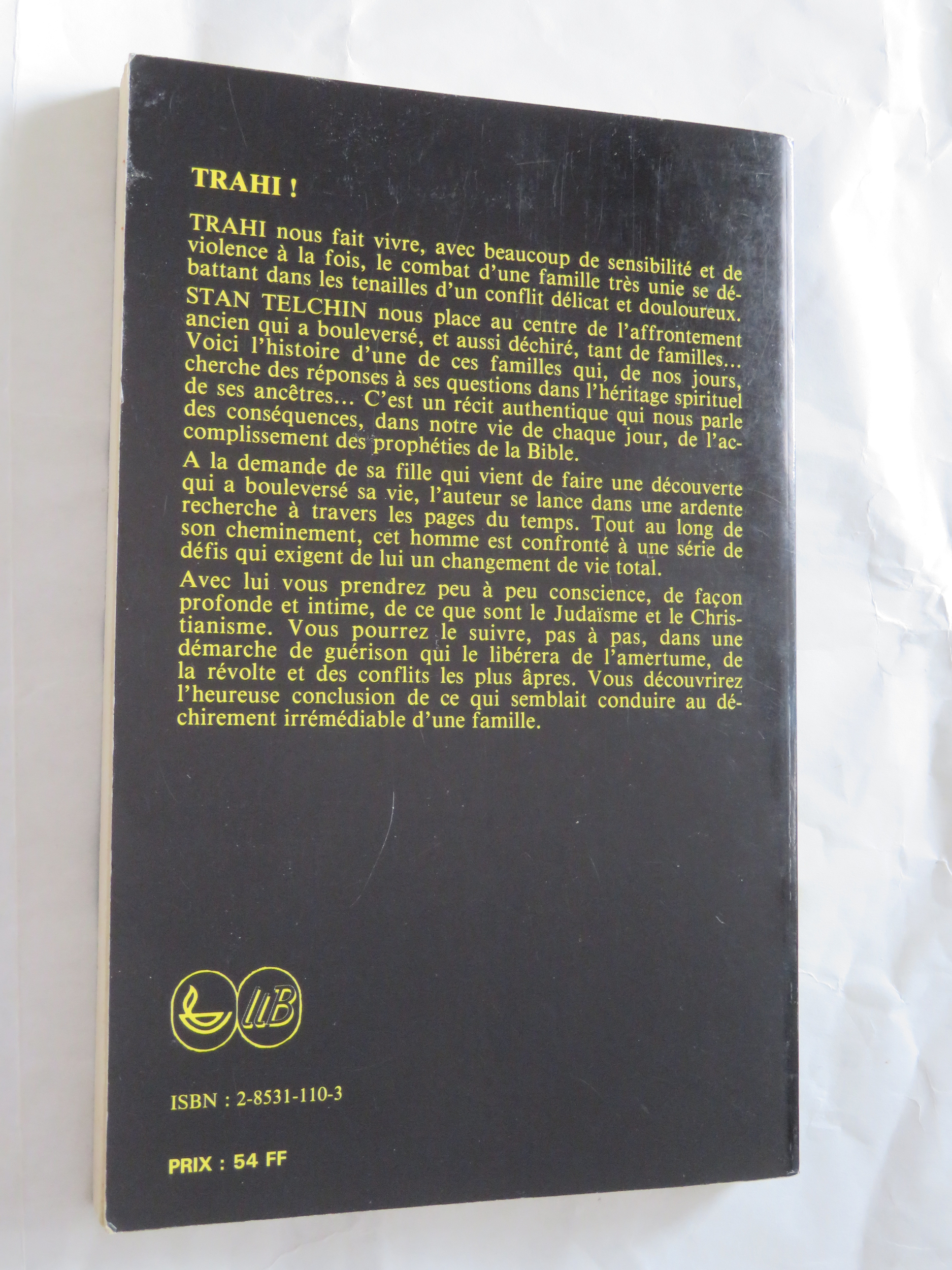 2-8531-110-3 TRAHI!
