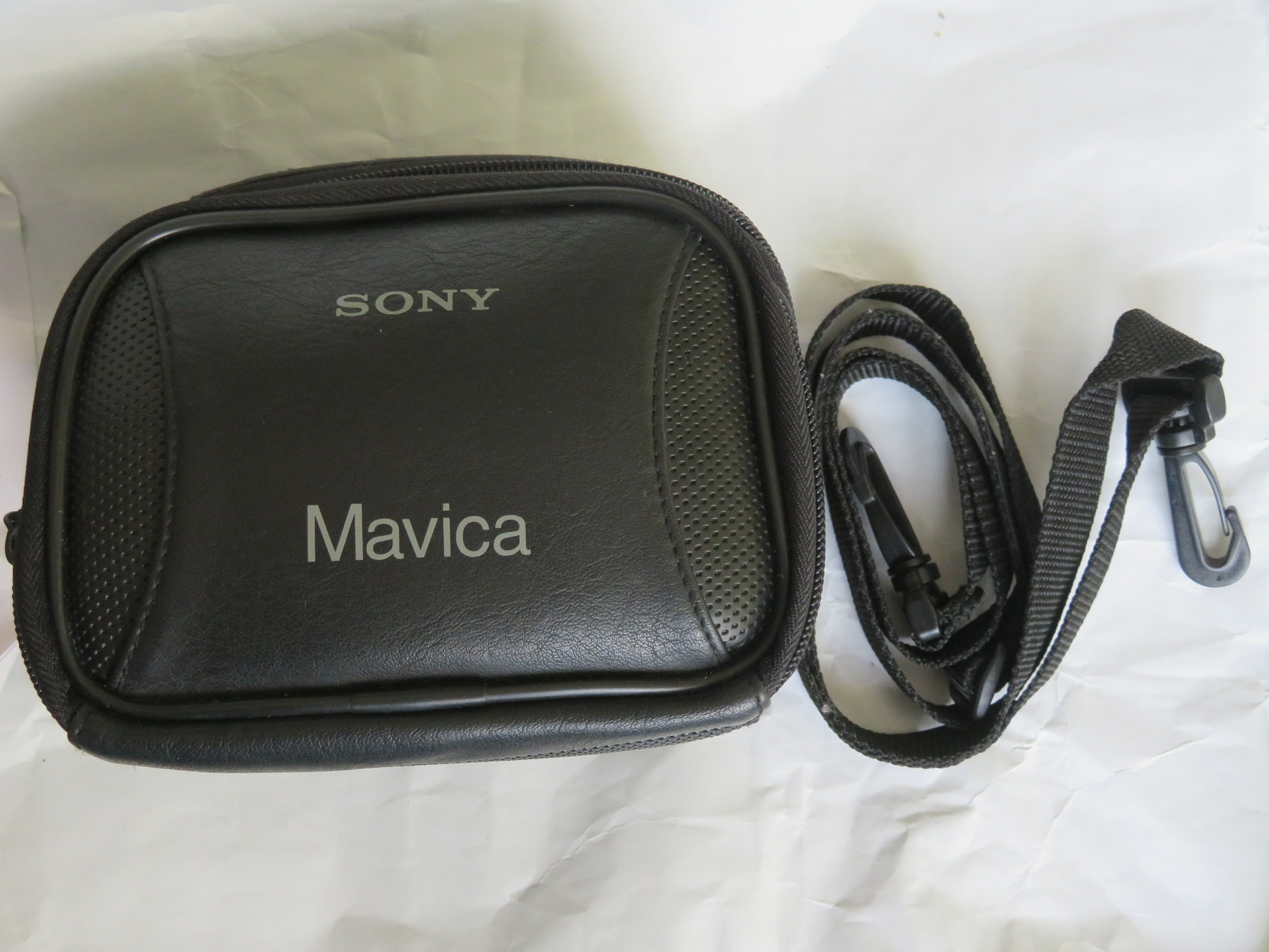 SAC APPAREIL PHOTO DE SONY MAVICA