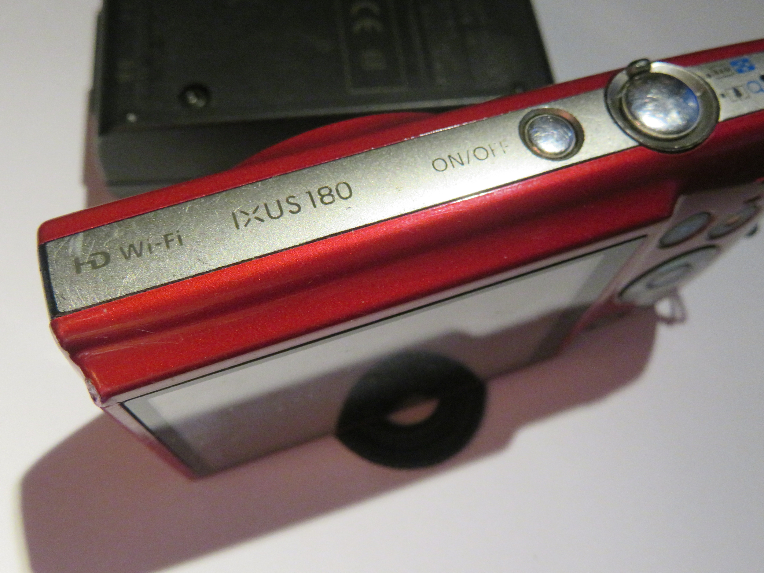 APPAREIL PHOTO CANON IXUS 180 20MP ZOOM 10X HD WIFI
