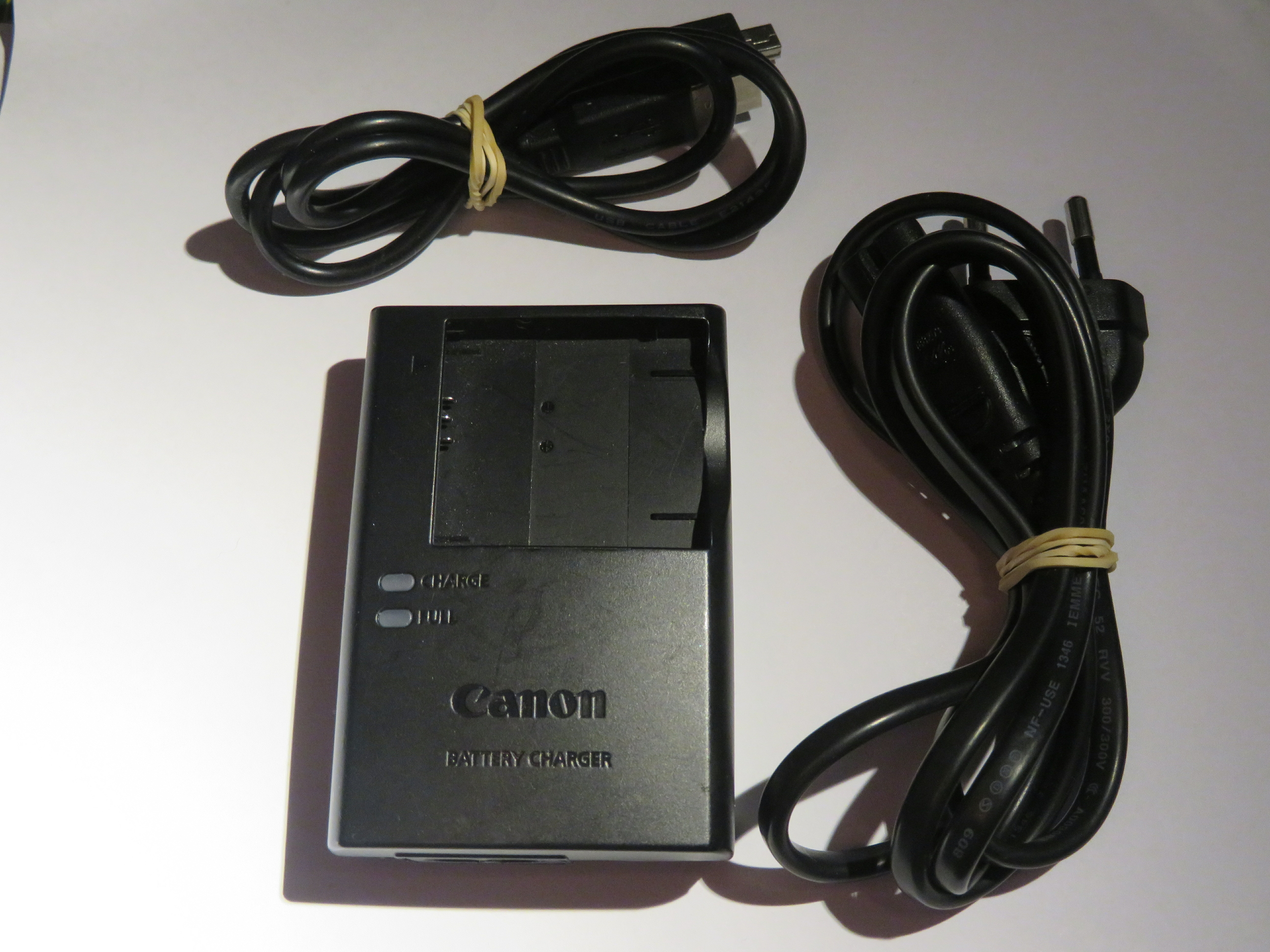 CANON CB-2LFE POUR APPAREIL PHOTO CANON IXUS 180