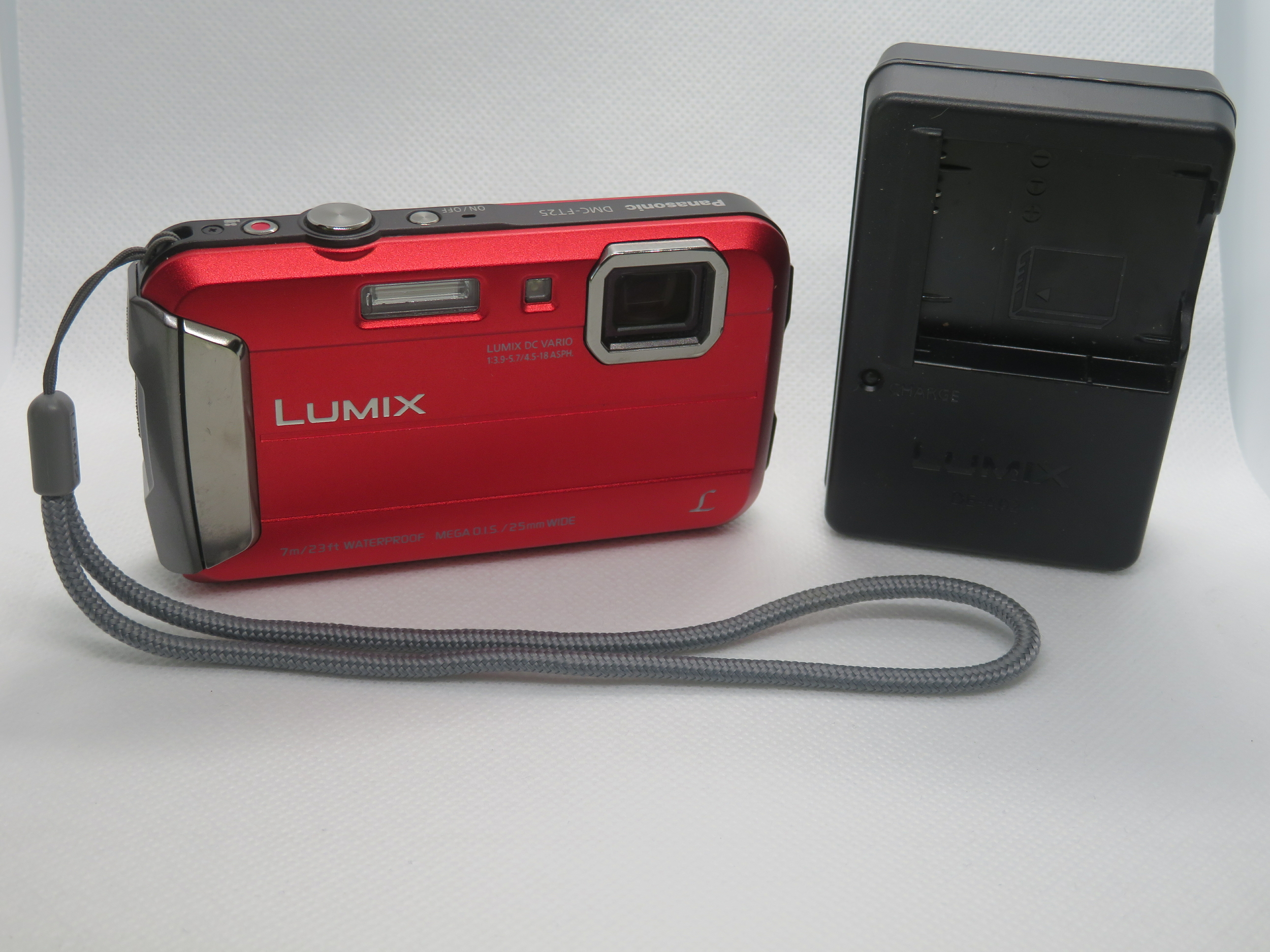 APPAREIL PHOTO DOCCASION PANASONIC LUMIX FT-25
