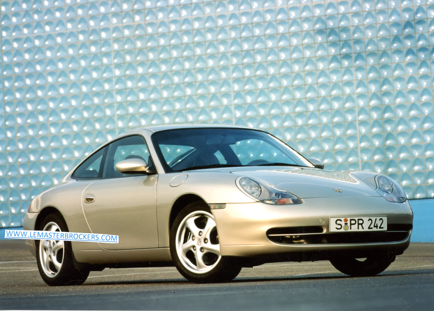 PHOTO PRESSE PORSCHE 911 CARRERA COUPE 1999