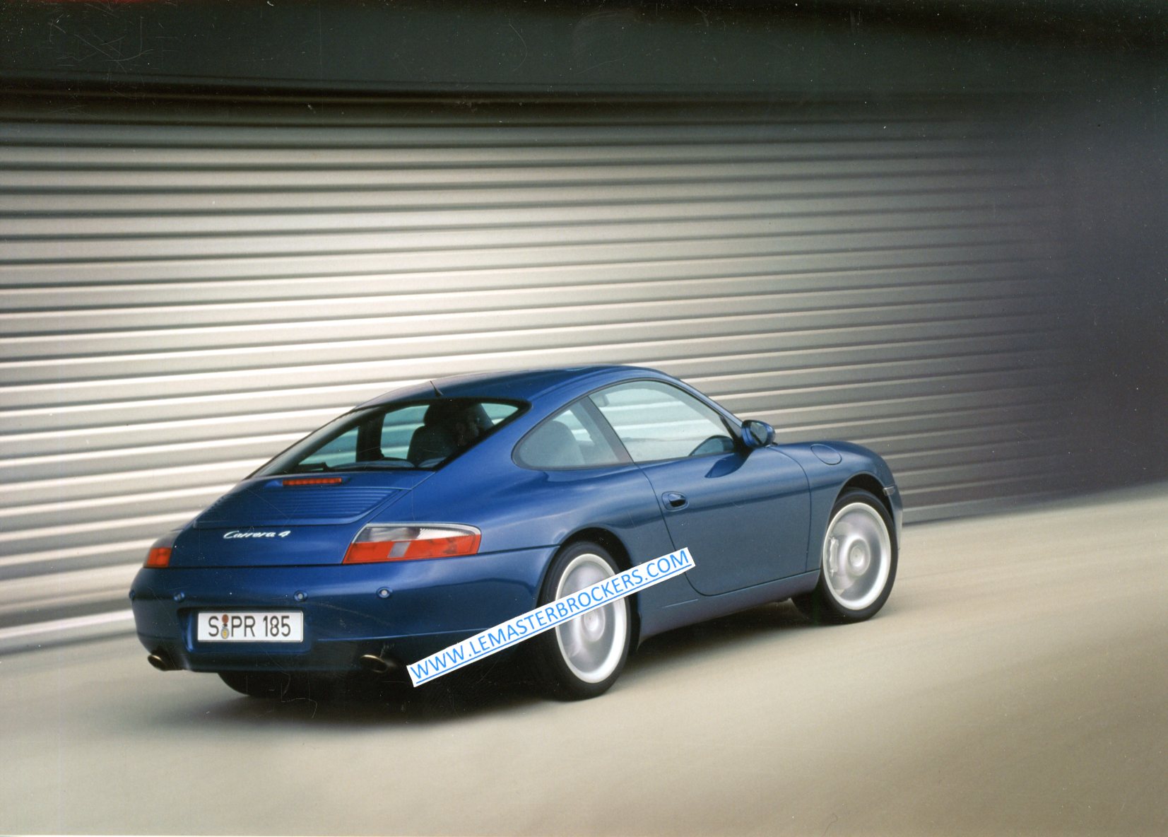 PHOTO PRESSE PORSCHE 911 CARRERA 4 COUPE 1999