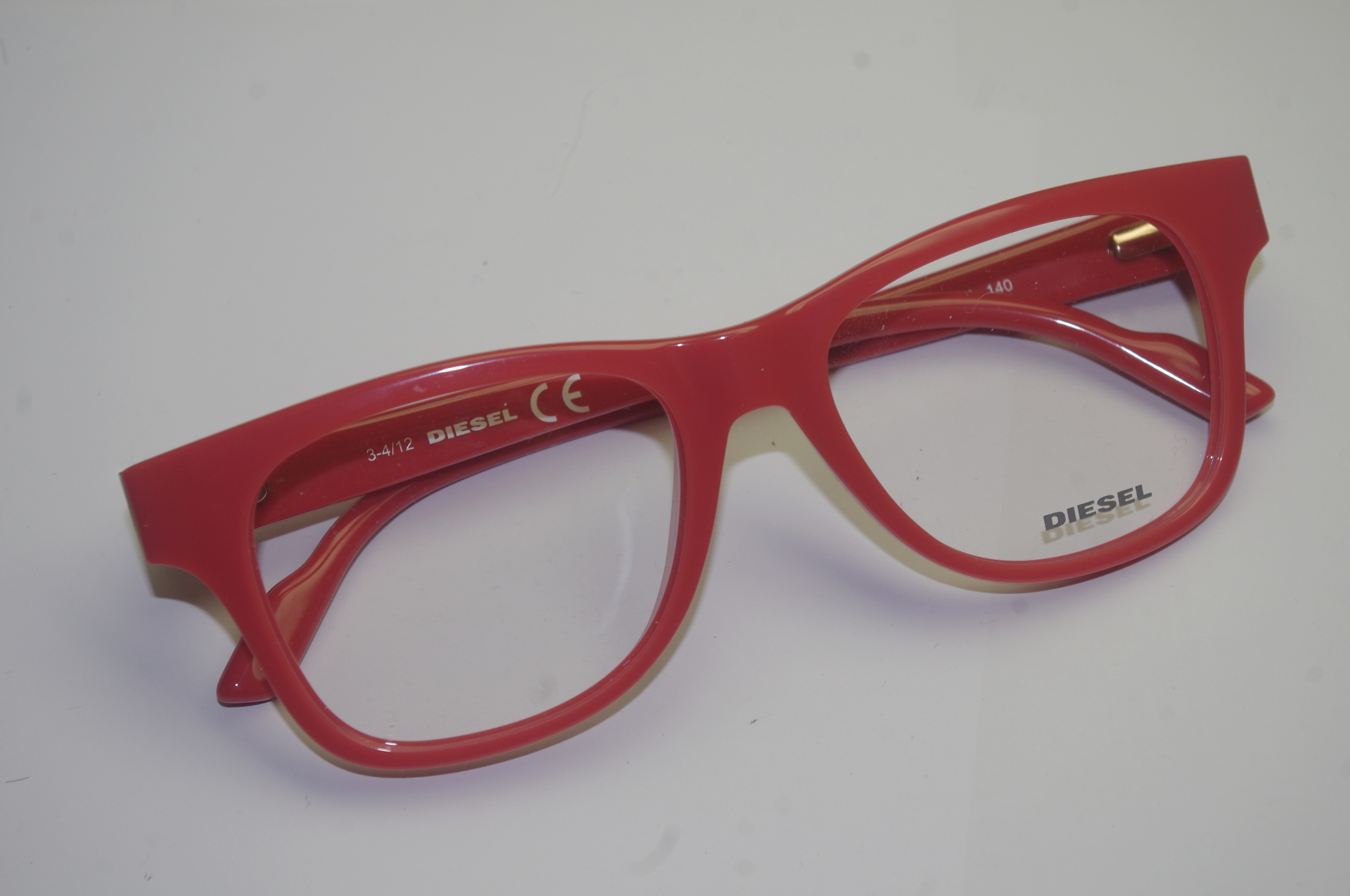 LUNETTES-DIESEL-DL5041-ROUGE-ROSE-LEMASTERBROCKERS
