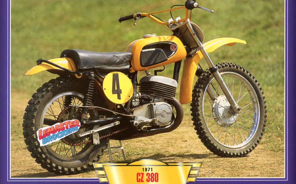 FICHE MOTO CROSS CZ 380 1971