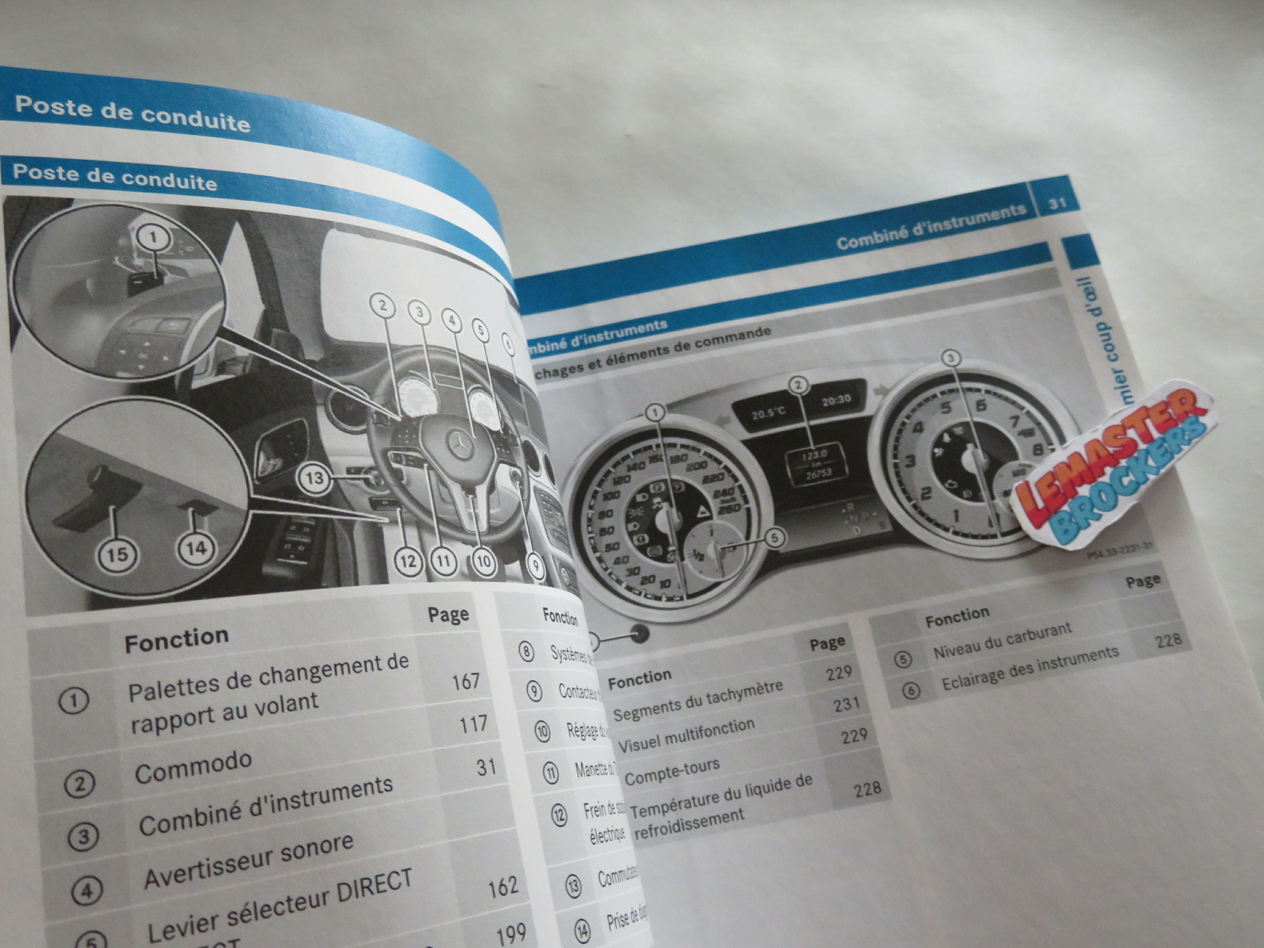 NOTICE DUTILISATION MERCEDES CLA ORIGINAL AVEC POCHETTE