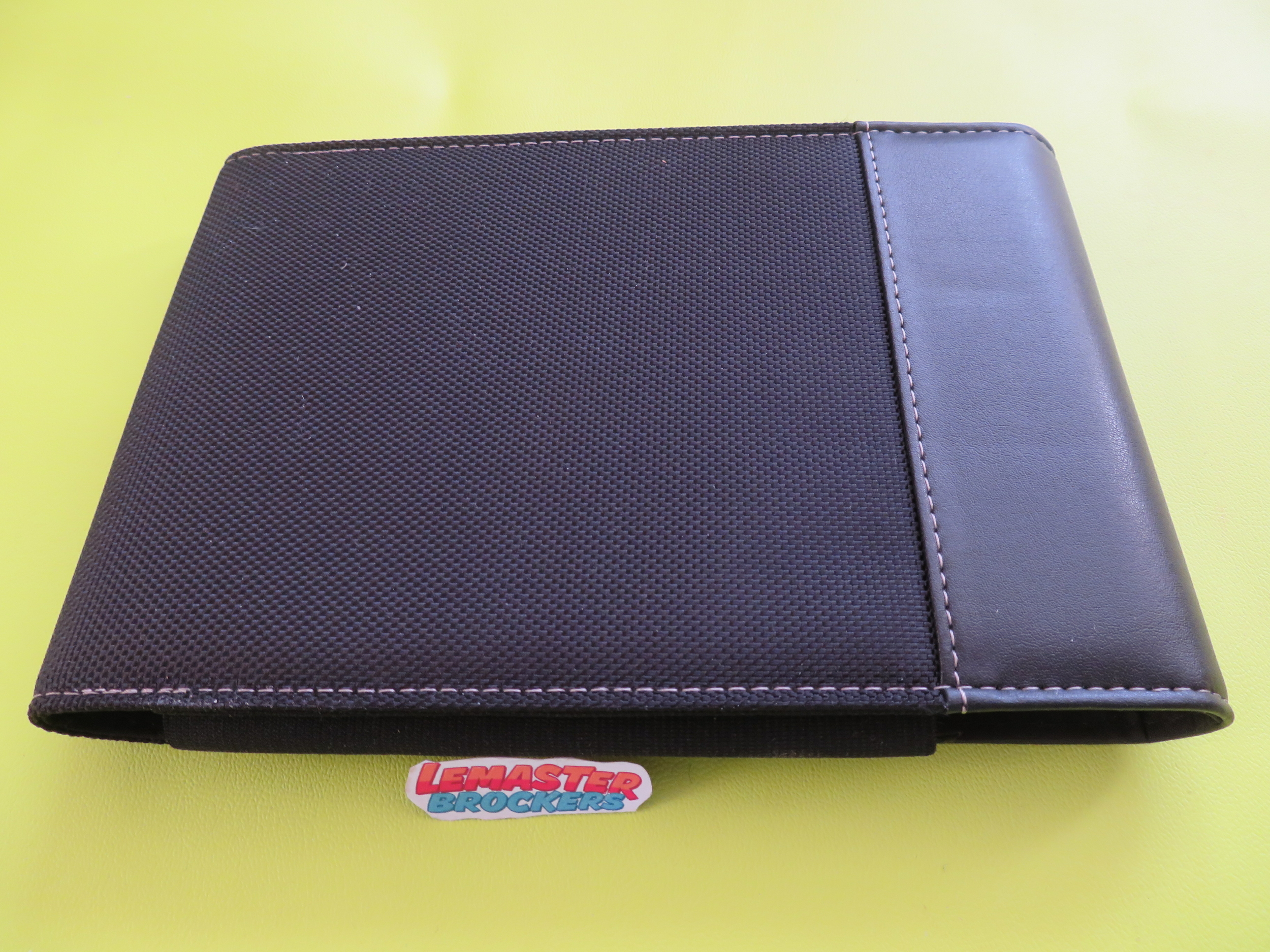 POCHETTE POUR MANUEL OU NOTICE PEUGEOT