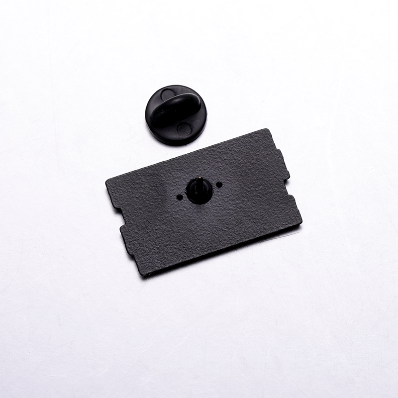 PINS VHS FILMS DHORREUR – COLLECTOR MINIATURE 1,8 X 3 CM