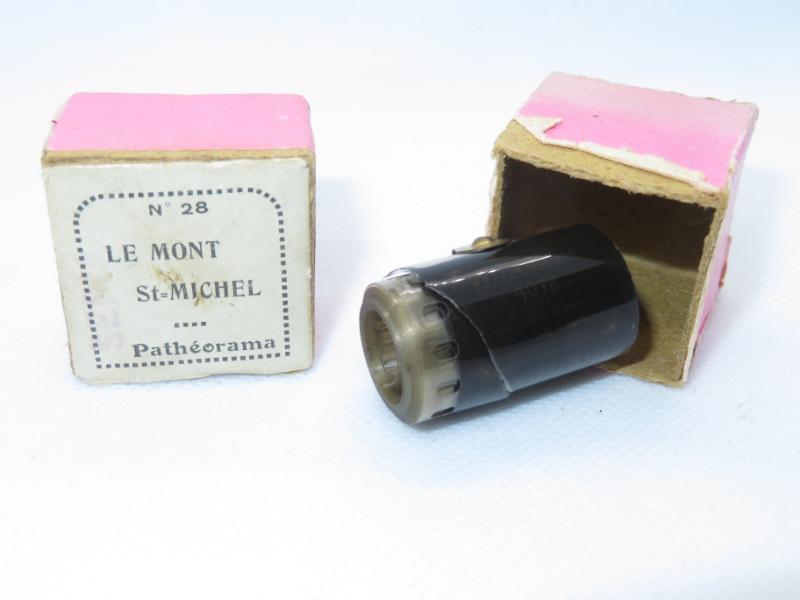 FILM PATHÉORAMA – LE MONT ST-MICHEL N°28 – BOBINE ET BOÎTE DÉPOQUE