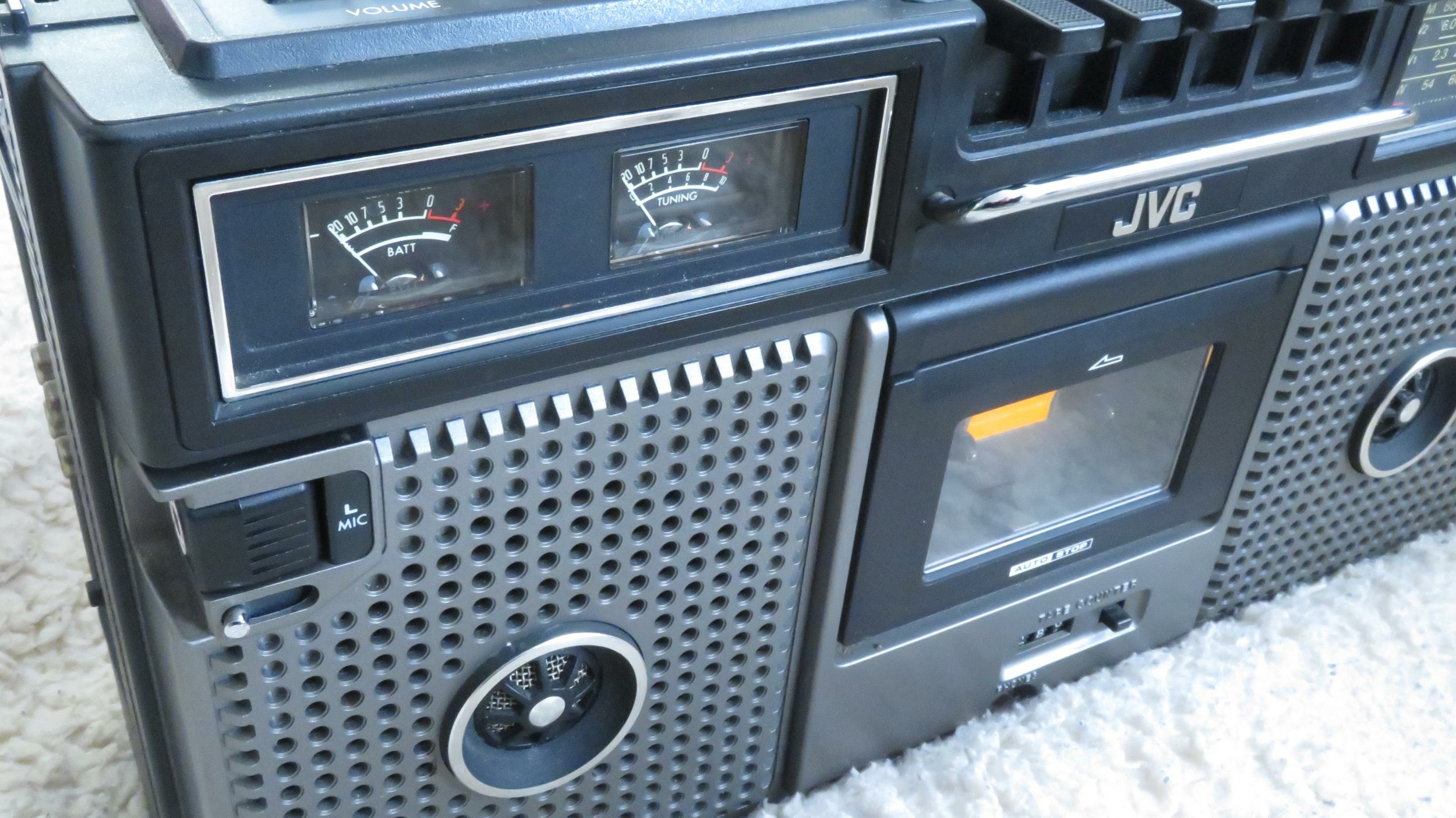 poste-radio-cassette-retro-jvc-rc-717l